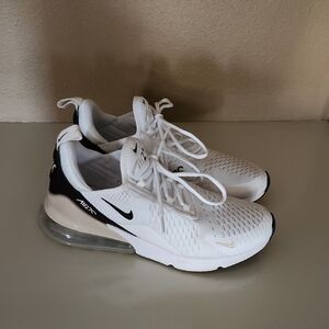 Nike Air Max 270
